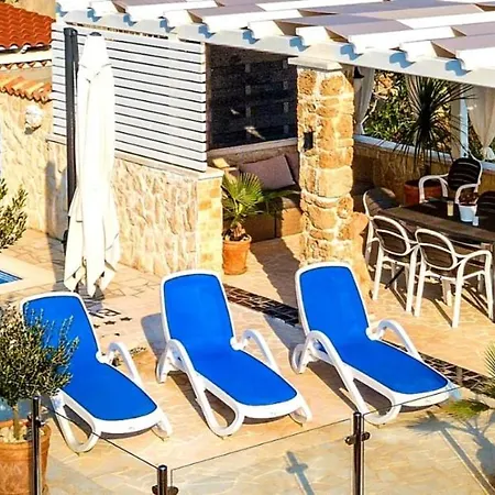 Bluesun Apartment *